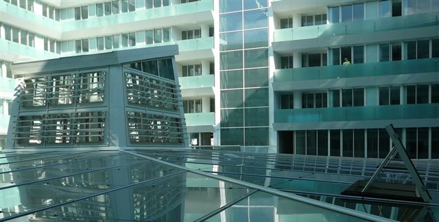 Seguridad del vidrio de los aireadores frente al riesgo de impacto